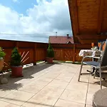 Berg-arche Apartment